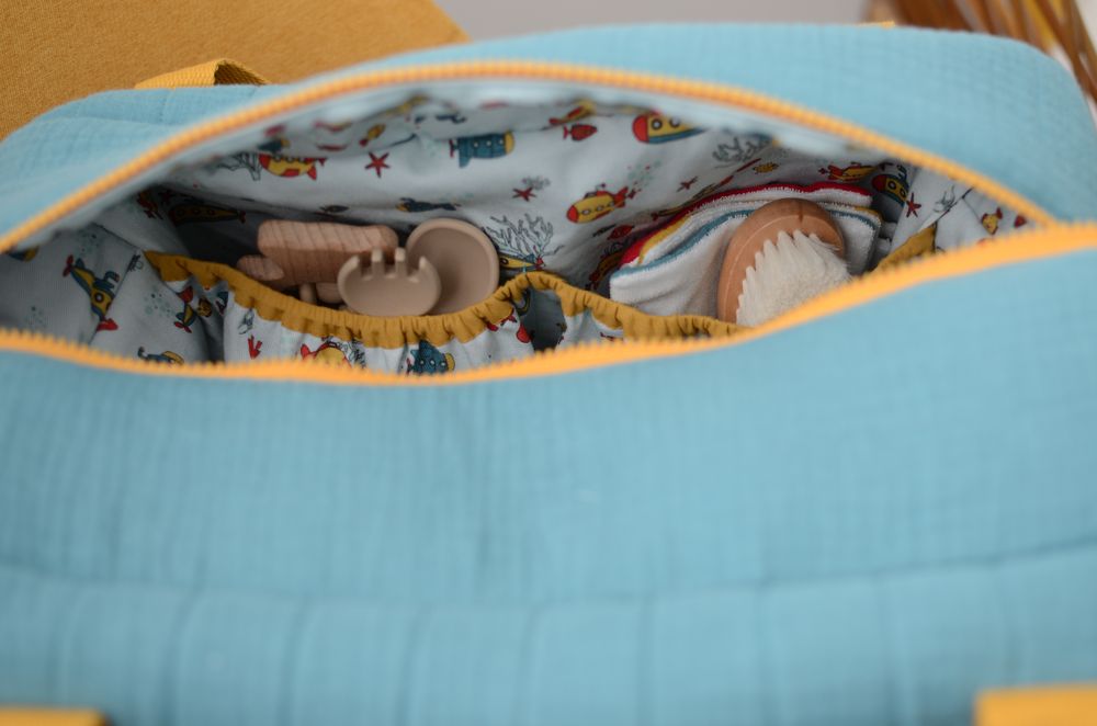 Sac à langer/sac de voyage Collection 'Sous-marins' Vert Celadon – Image 6