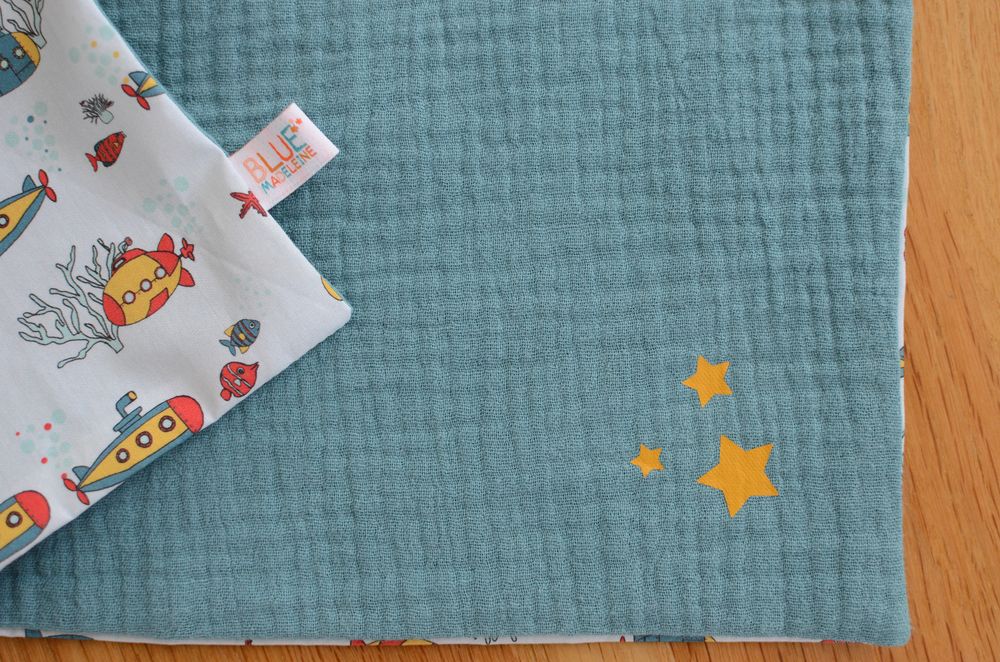 Serviette de cantine Collection "Sous-marins" Vert Céladon – Image 3