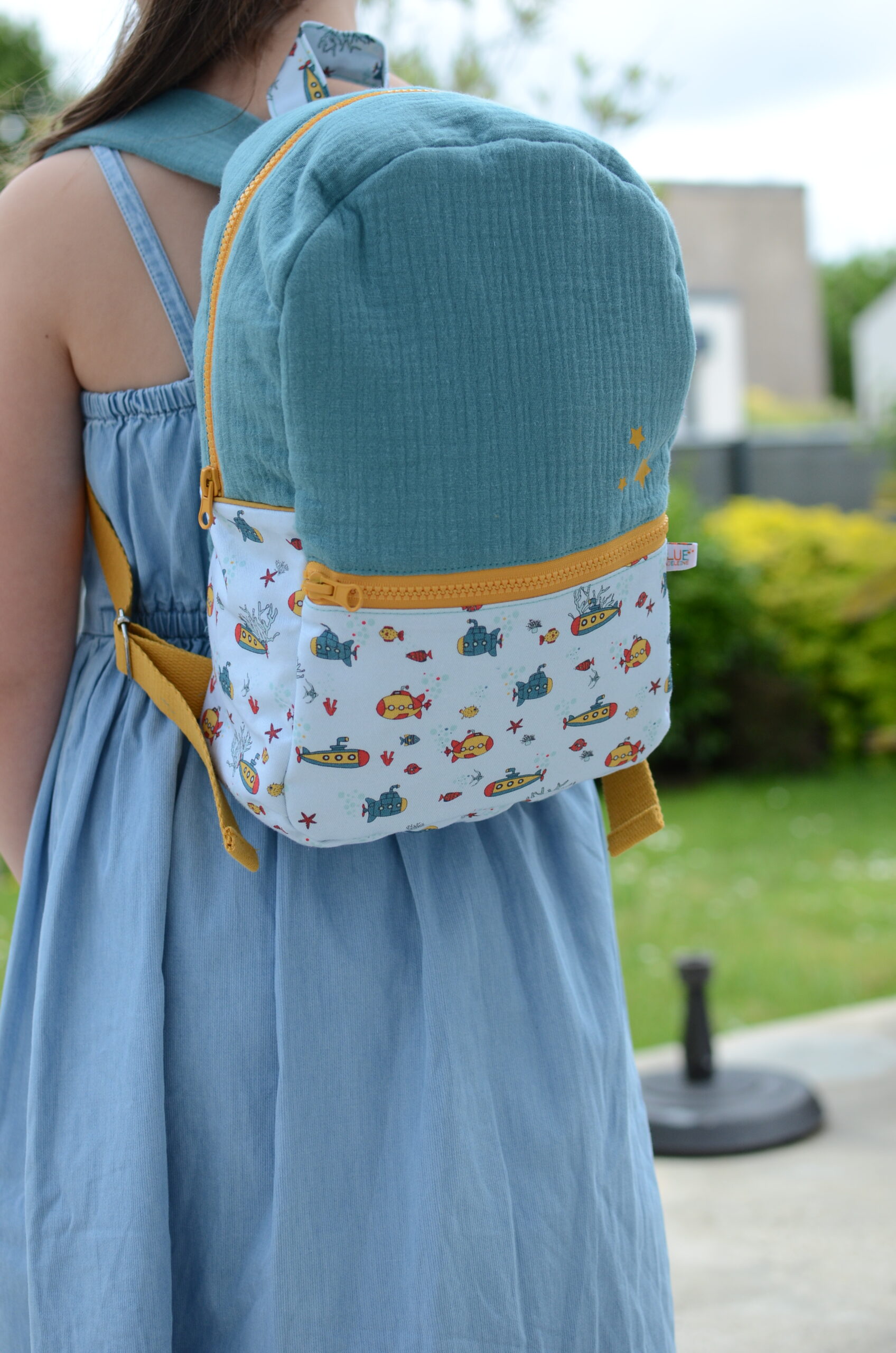 Grand sac à dos Collection 'Sous-marins' Vert Celadon – Image 8