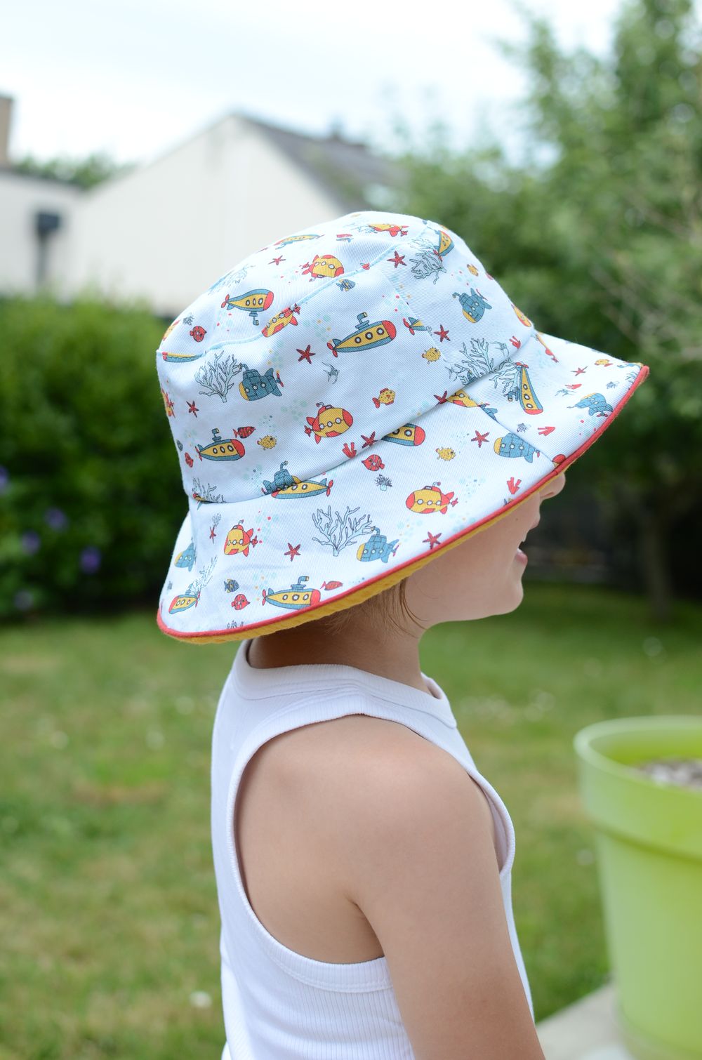 Bob enfant réversible Collection 'Sous-marins' Moutarde – Image 3